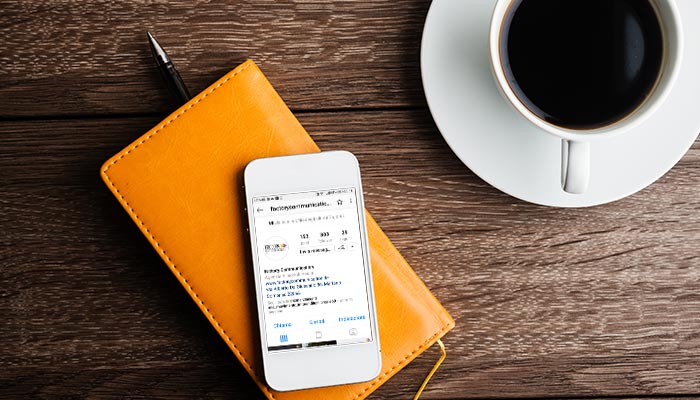 Instagram Marketing: usa il pulsante per mettersi in contatto con le aziende