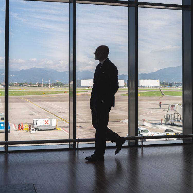 contessi in aeroporto