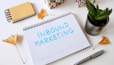 un block notes con la scritta inbound marketing